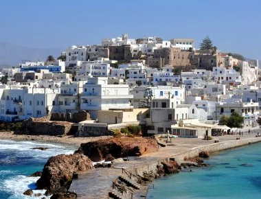 Ο πιο ξεχωριστός κατάλογος ταβέρνας στην Ελλάδα βρίσκεται στη Νάξο και έγινε viral! (φωτό)